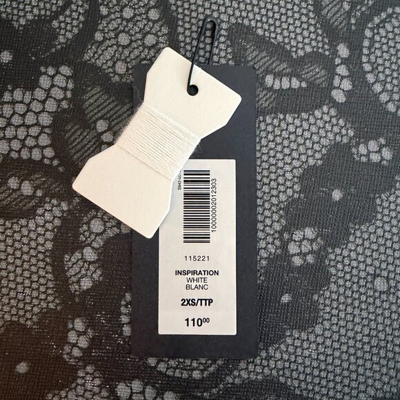 Aritzia Babaton Inspiration Sweater in White with tags - Picture 8 of 8